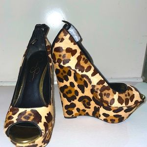 NEW Jessica Simpson Leopard print wedges